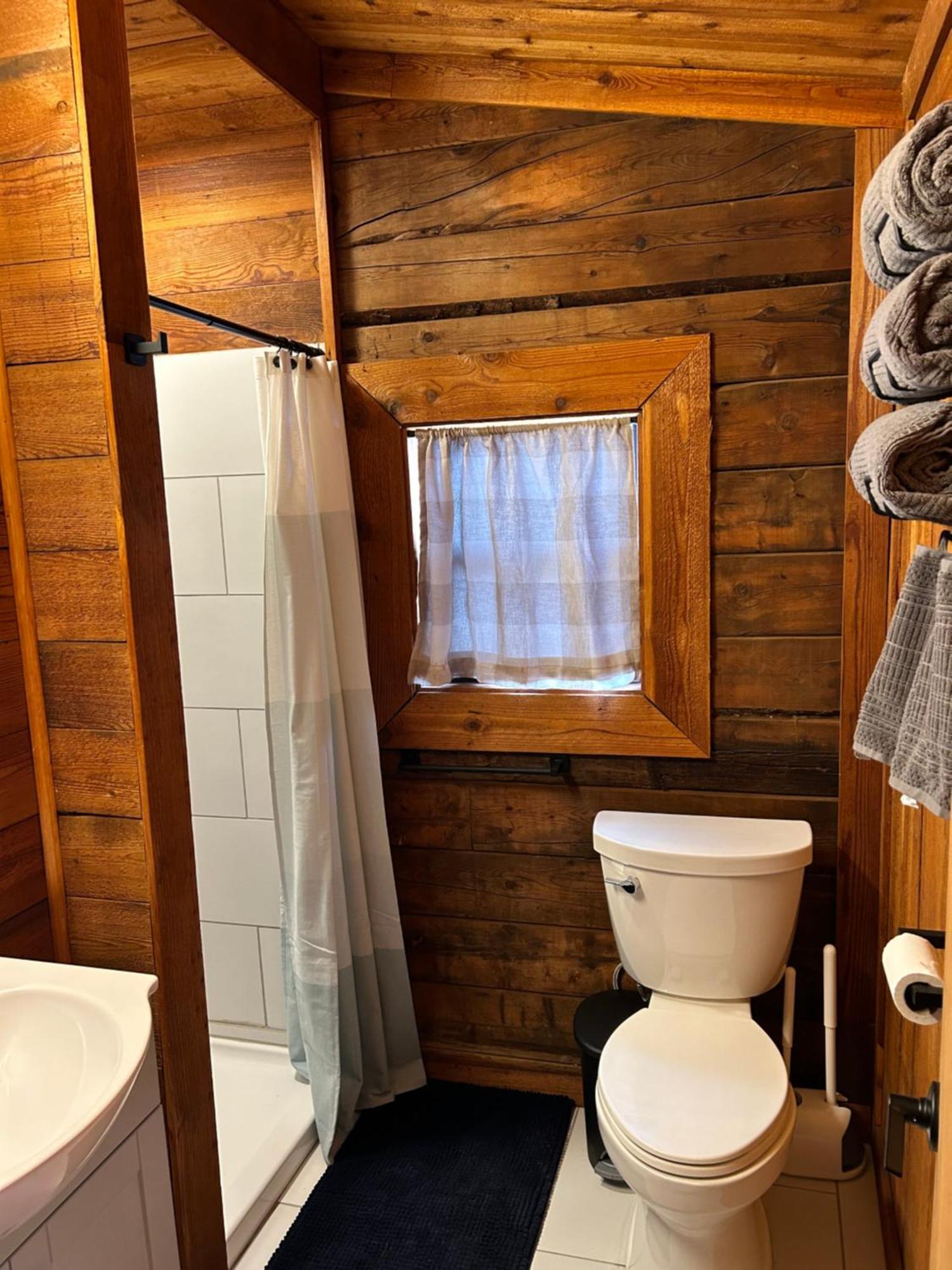 Tack Room Лаббок Экстерьер фото
